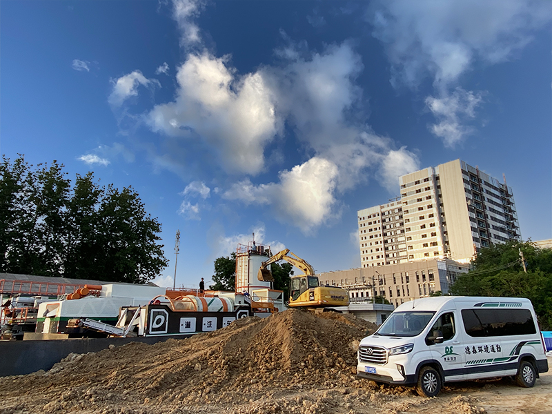 移動淋洗修復車應(yīng)用現(xiàn)場